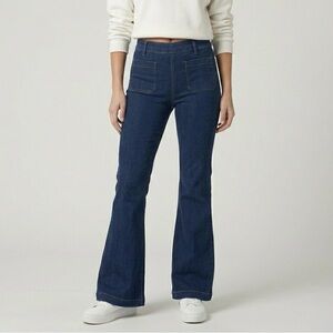 1822 NWT Silk Denim High-Waist Flare Pull-On Jeans Size 14